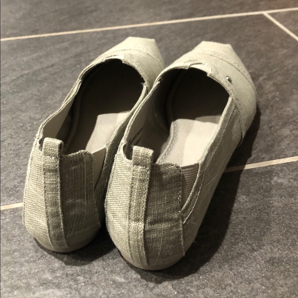 Slip on shoes size 8